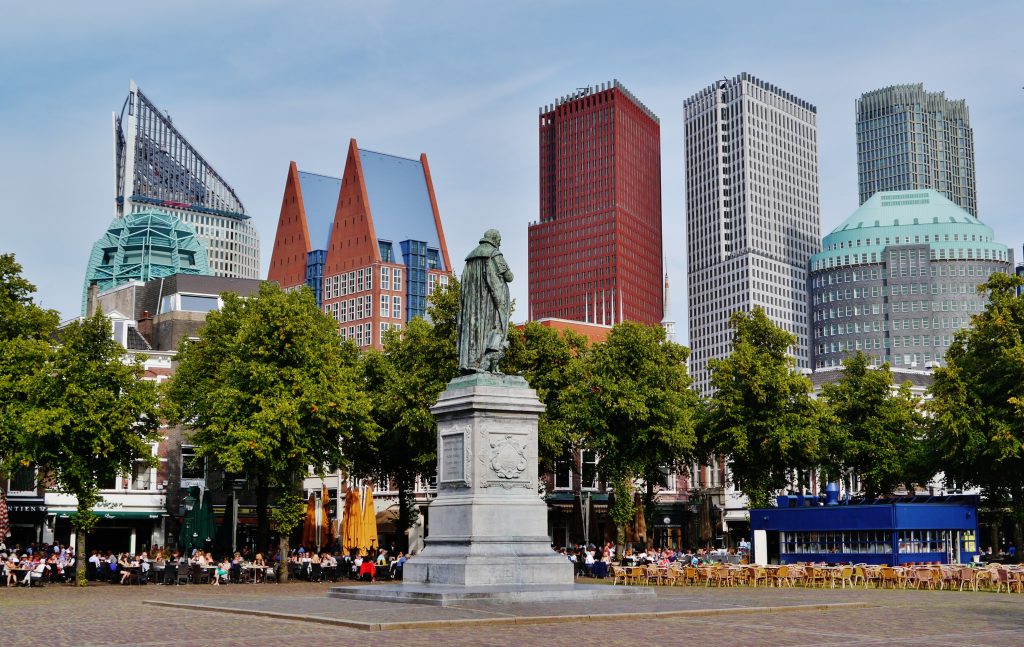 Den Haag centrum zicht. Lastige verhuisbuurt waar Daly actief is.